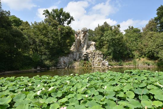 Il parco di Villa Demidoff Il parco da visitare a due passi da Firenze Claudiovidri / Shutterstock.com 