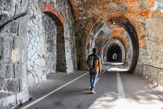 Framura Pista Ciclabile Martina Badini / Shutterstock.com 