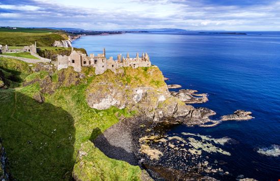 Castello di Dunluce Castello di Dunluce Nahlik - Shutterstock.com 