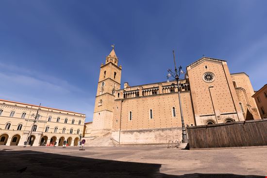 Cattedrale di San Giustino Cattedrale di San Giustino Angelo D'Amico - Shutterstock.com 