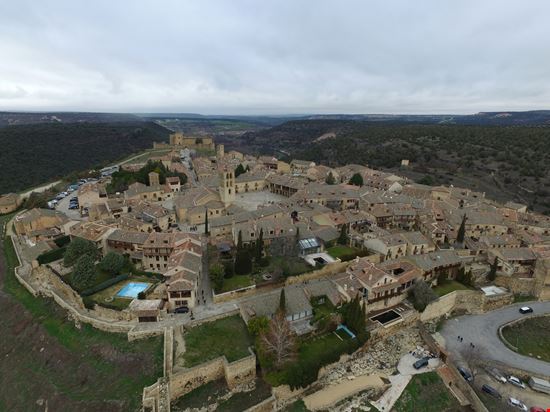 Pedraza Pedraza JASONFLINT - Istockphoto.com 