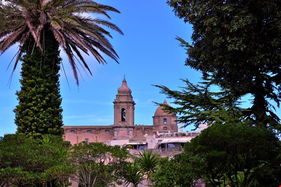 Trapani Giardino del Balio Shutterstock.com 