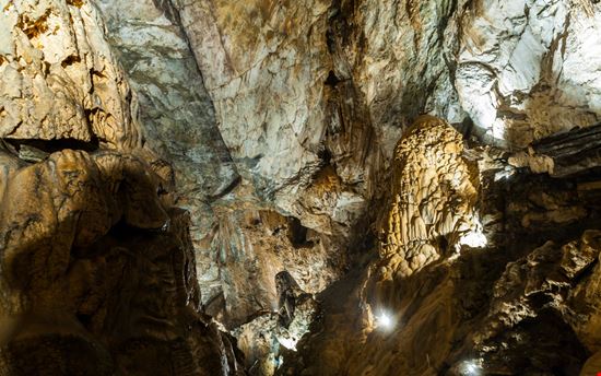 Vicoforte Grotte di Bossea Michele Vacchiano / Shutterstock.com 