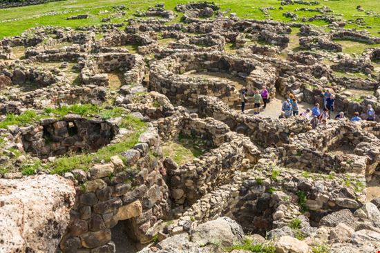 Barumini Villaggio Nuragico di Barumini lorenza62 / Shutterstock.com 