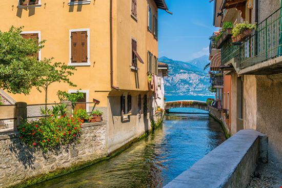 Museo del Lago di Cassone Museo del Lago di Cassone Stefano_Valeri - Shutterstock.com 