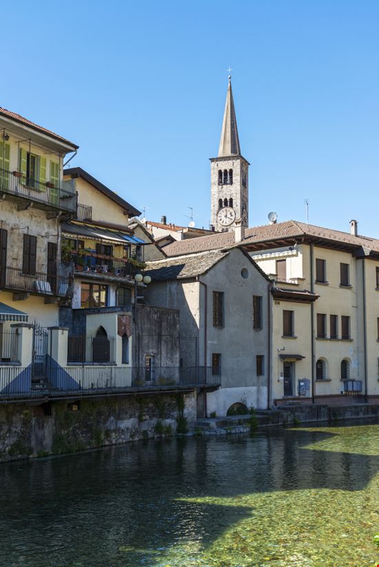 Omegna Omegna Massimo De Candido - Shutterstock.com 