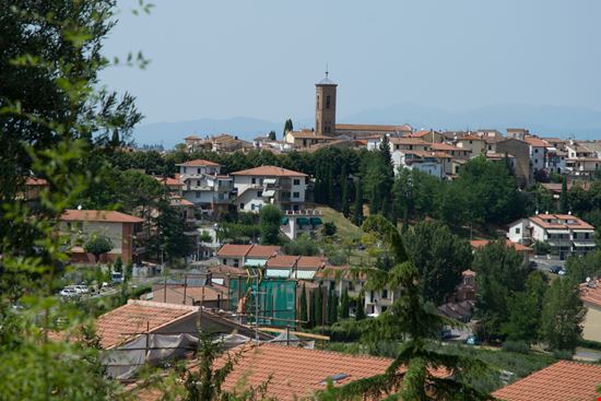 Montespertoli Montespertoli Shutterstock.com 