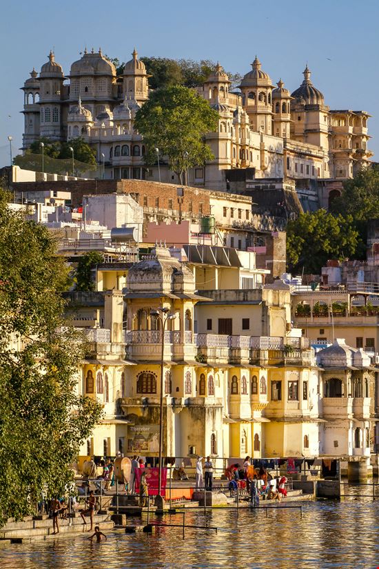 Udaipur Udaipur Alexander Mazurkevich / Shutterstock.com 