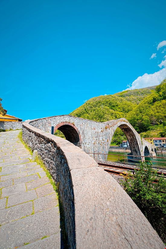 Ponte del Diavolo Ponte del Diavolo arkanto - Shutterstock.com 