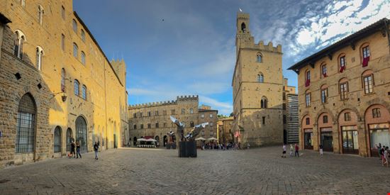 Volterra Piazza dei Priori Landscape Stock Photos / Shutterstock.com 
