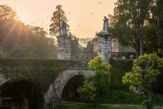 Castello del Catajo Il castello dei Colli Euganei Marcoss / Shutterstock.com 