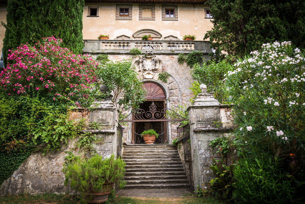 Castello di Montegufoni