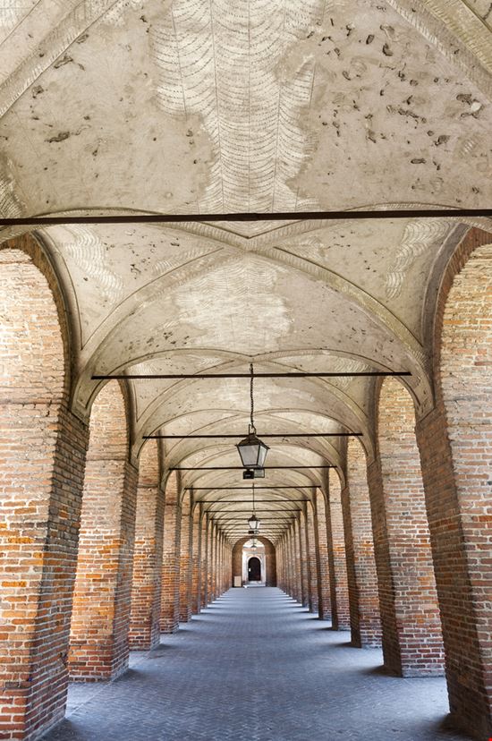 Galleria degli Antichi Galleria degli Antichi Claudio Giovanni Colombo - Shutterstock.com 