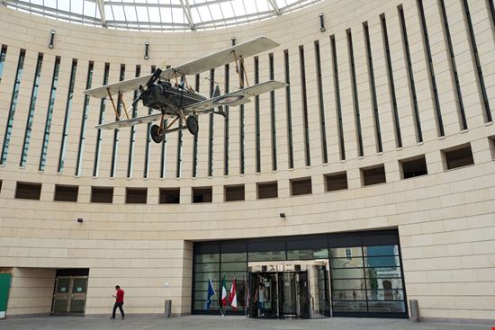 MART - Museo d'Arte Moderna MART - Museo d'Arte Moderna  pio3 / Shutterstock.com 