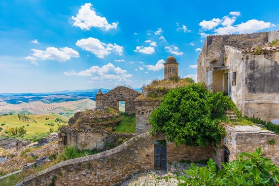 Craco Craco Shutterstock.com 