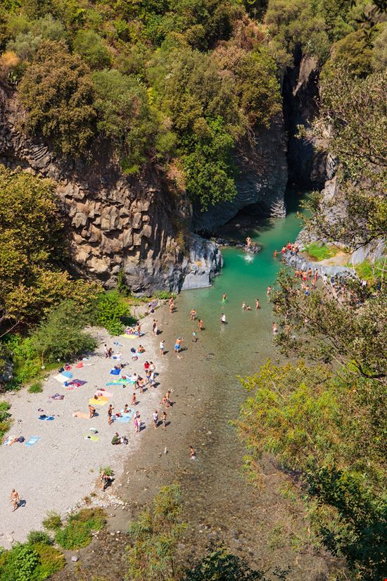 Le Gole dell'Alcantara Le Gole dell'Alcantara Birute - Istockphoto.com 