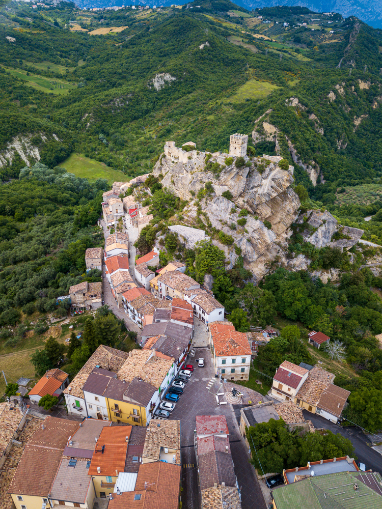 Roccascalegna