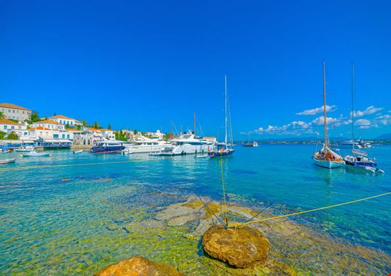 Spetses Spetses imagIN.gr photography - Shutterstock.com 