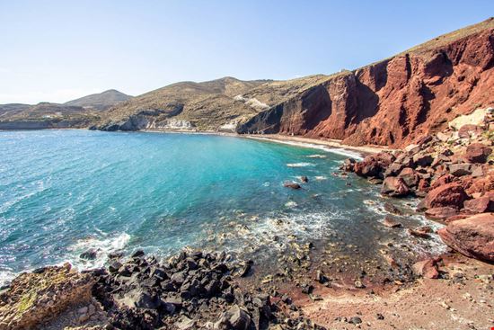 Red Beach Red Beach D.Bond - Shutterstock.com 