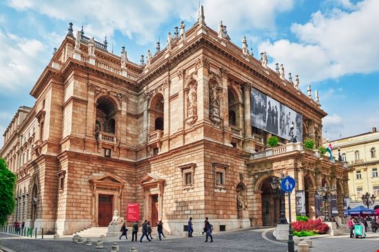 Teatro dell'Opera Teatro dell'Opera Brian Kinney / Shutterstock.com 
