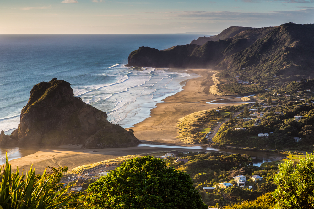 Piha Beach