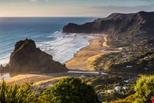 Piha Beach