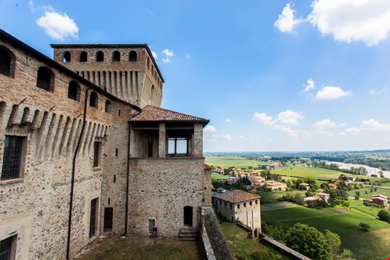 Torrechiara Castle Parma Dante1969 