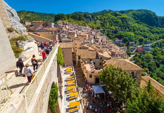 Cervara di Roma Cervara di Roma ValerioMei - Istockphoto.com 