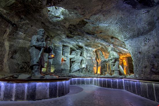 Miniera di sale di Wieliczka Il gioiello sotterraneo della Polonia Georgios Tsichlis / Shutterstock.com 