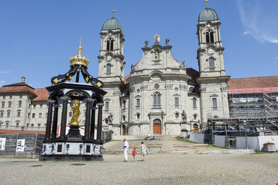 Einsiedeln Einsiedeln Stefano Ember / Shutterstock.com 
