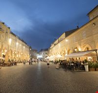 Fermo Fermo