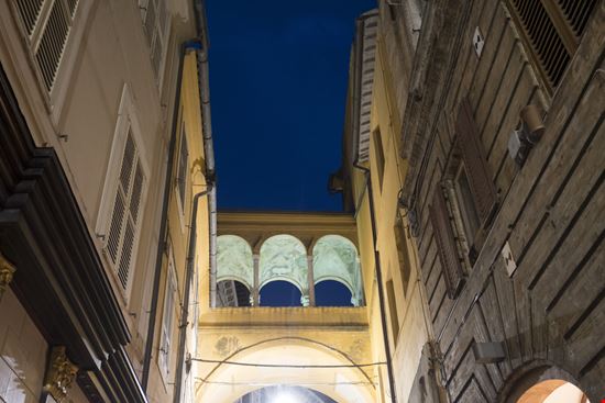 Fermo Fermo Claudio Giovanni Colombo - Shutterstock.com 