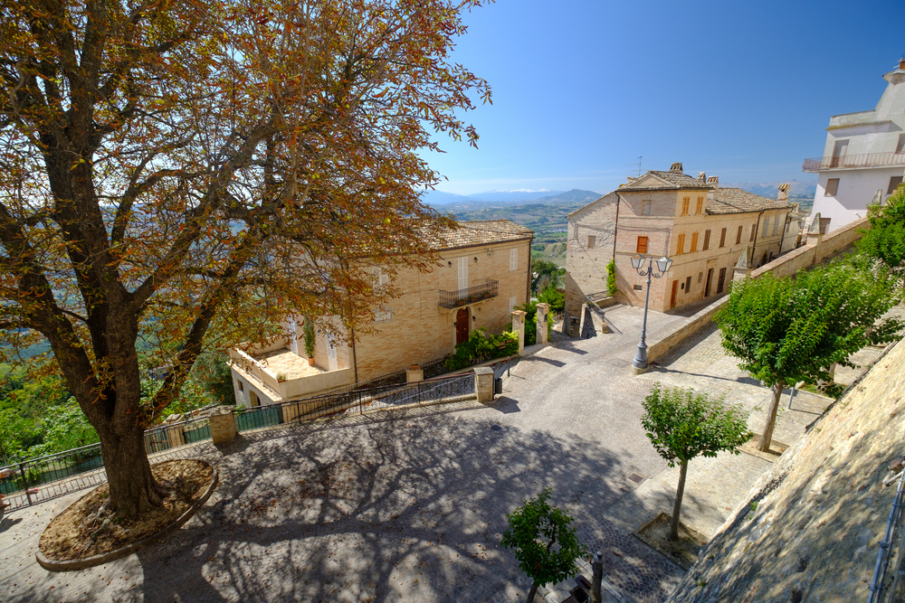 6 piccoli borghi italiani da scoprire in primavera