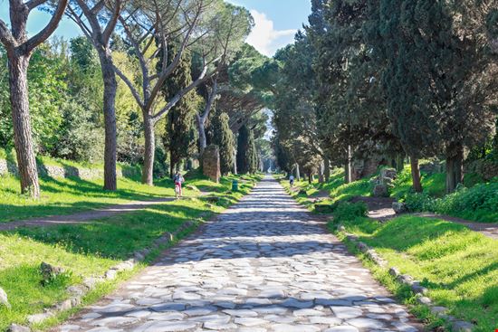 Appia Antica Appia Antica Jannis Tobias Werner - Shutterstock.com 