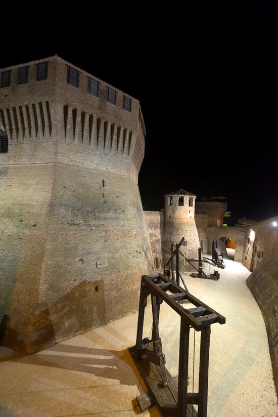 Rocca Roveresca Rocca Roveresca clodio - Istockphoto.com 