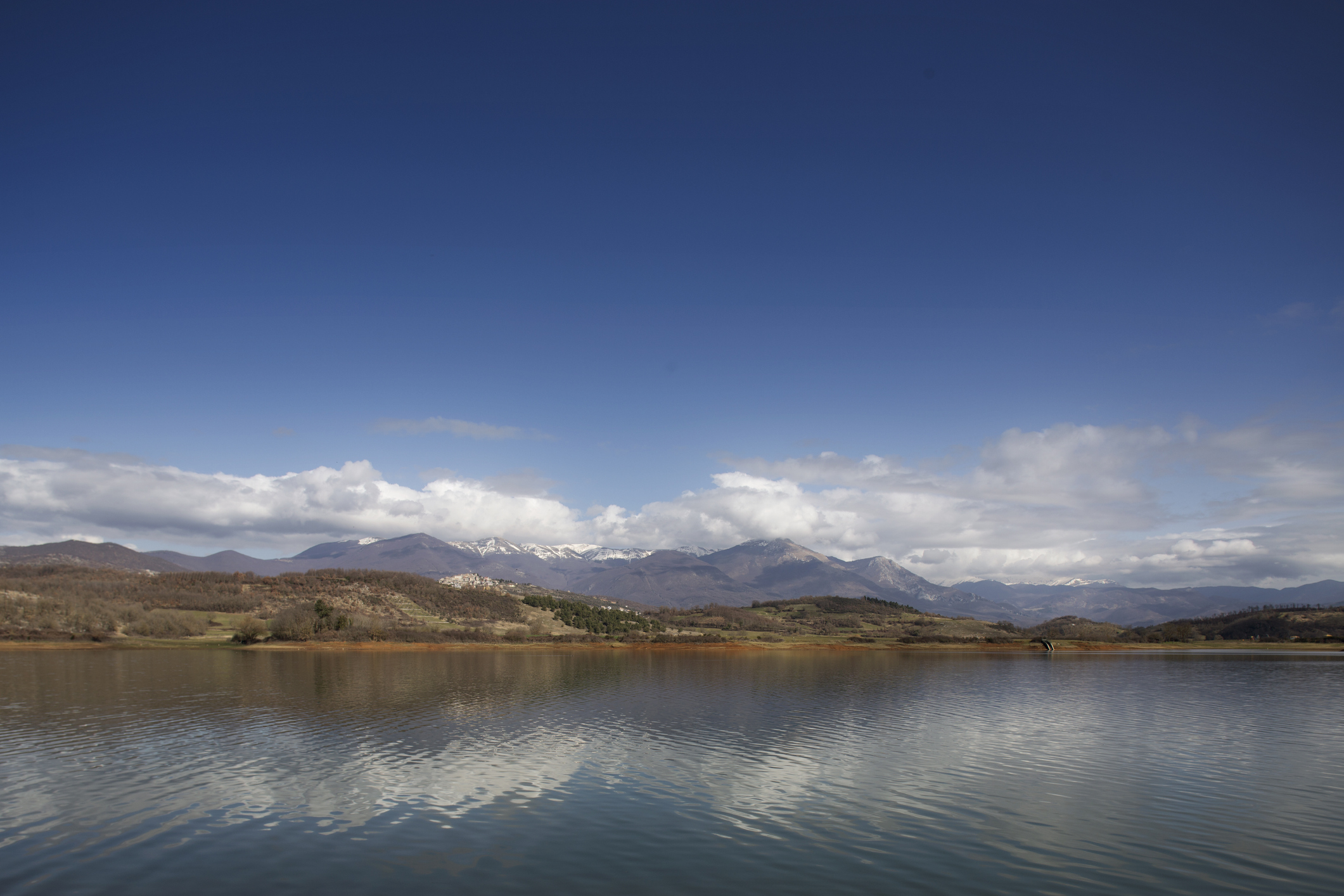 Lago di Canterno