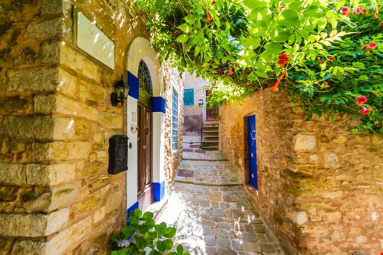 Campiglia Marittima Il Centro Storico Shutterstock.com 