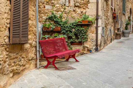 Campiglia Marittima Il Centro Storico Shutterstock.com 
