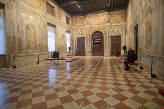 Teatro Olimpico Vicenza Ana del Castillo / Shutterstock.com 
