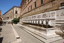 Fontana del Calamo o delle 13 Cannelle