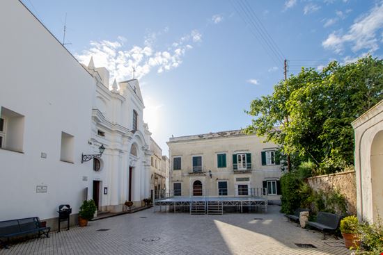 Chiesa di San Michele Arcangelo Chiesa di San Michele Arcangelo Roman Plesky - Shutterstock.com 