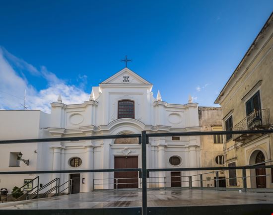 Chiesa di San Michele Arcangelo Chiesa di San Michele Arcangelo Roman Plesky - Shutterstock.com 