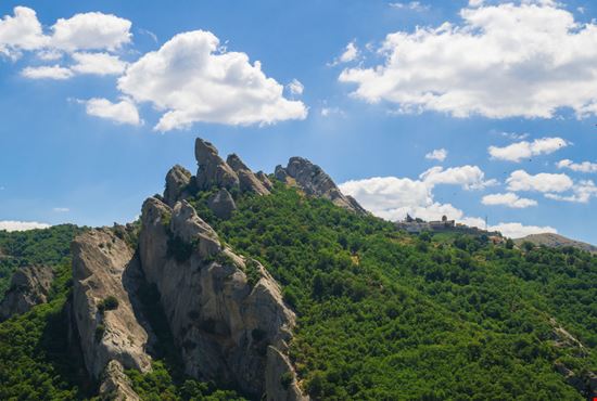 Parco Regionale delle Dolomiti Lucane Parco Regionale delle Dolomiti Lucane ValerioMei - Shutterstock.com 