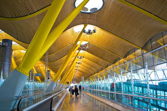 Aeroporto Internazionale di Barajas Aeroporto Internazionale di Barajas dmitro2009 / Shutterstock.com 