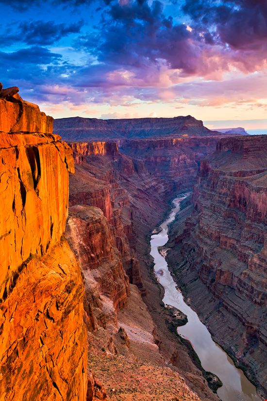 Grand Canyon Grand Canyon Erik Harrison - Shutterstock.com 