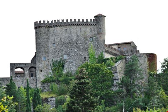 Fosdinovo Il castello Antonella-Di-Martino - Shutterstock.com 