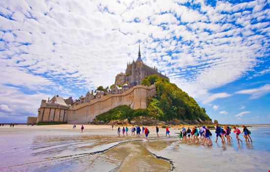 Mont Saint Michel L'Abbazia andre quinou - Shutterstock.com 