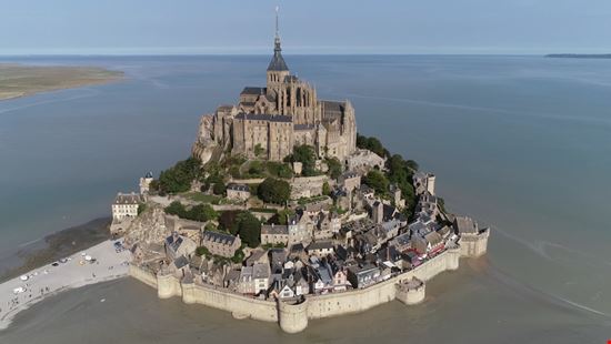 Mont Saint Michel L'Abbazia GLF Media - Shutterstock.com 