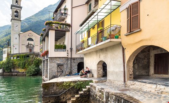 Brienno Brienno elesi / Shutterstock.com 