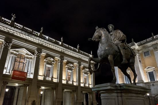 musei_capitolini_sera musei_capitolini_sera  